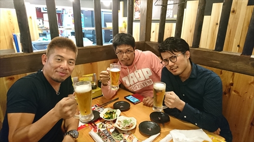 23���E�p���ł��΂����C�u�I